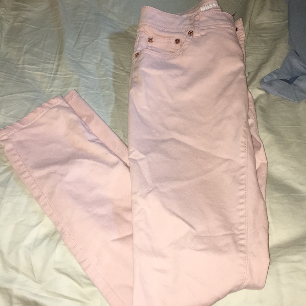 Pink, skinny pants